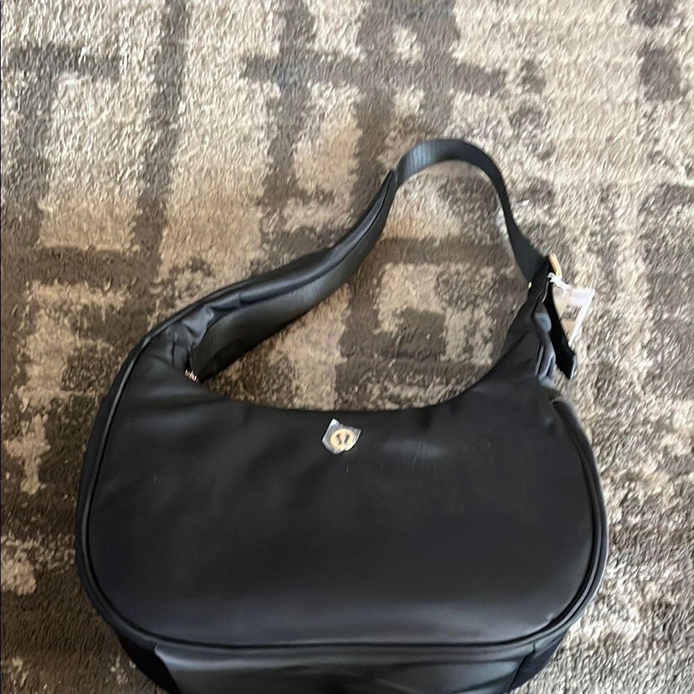 Lululemon City Essentials Shoulder Bag